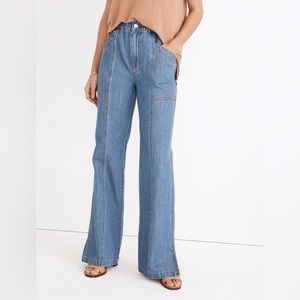 Madewell Loose Flare Pull-On Jeans Size S